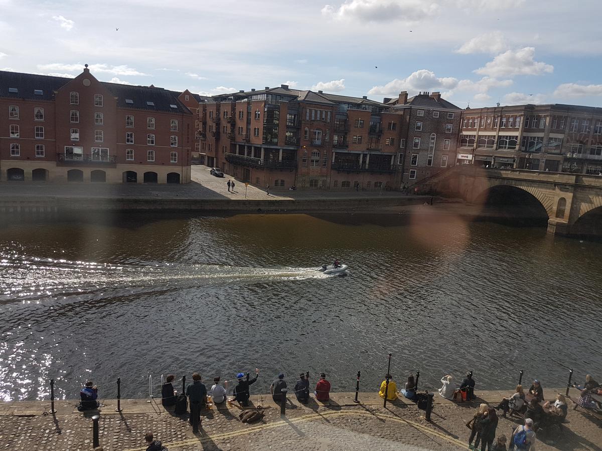 Lil's On The Waterfront 3* York